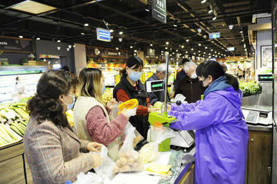 強化農貿市場疫情防控 禁售無檢驗檢疫證明進口水產品，并規范展覽服務